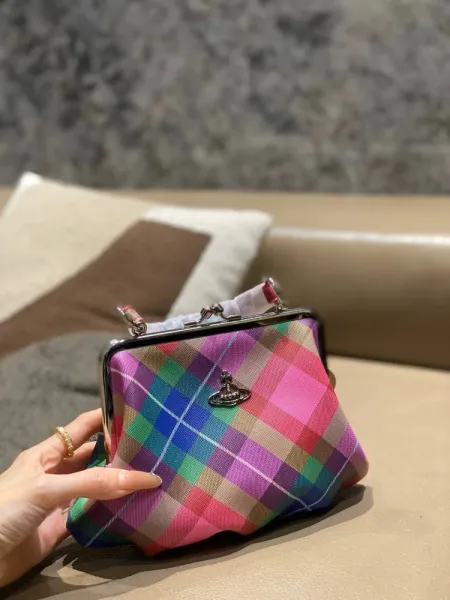 Vivienne Westwood Orb Clutch Black Handbag Clutches - 3