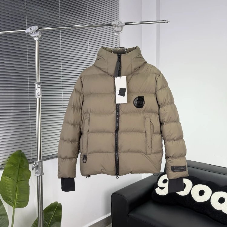 Canada Goose Down Jackets Hooded puffer jacket — SKU-03-khaki Yangnana II
