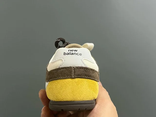 New Balance Sneakers Suede and Mesh Lace-Up product detail image 9