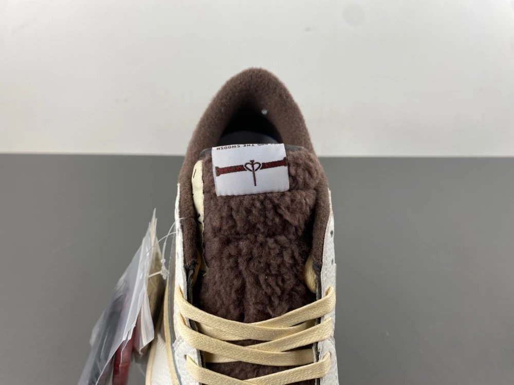 Nike Sneakers Low-Top Reverse-Swoosh image 3