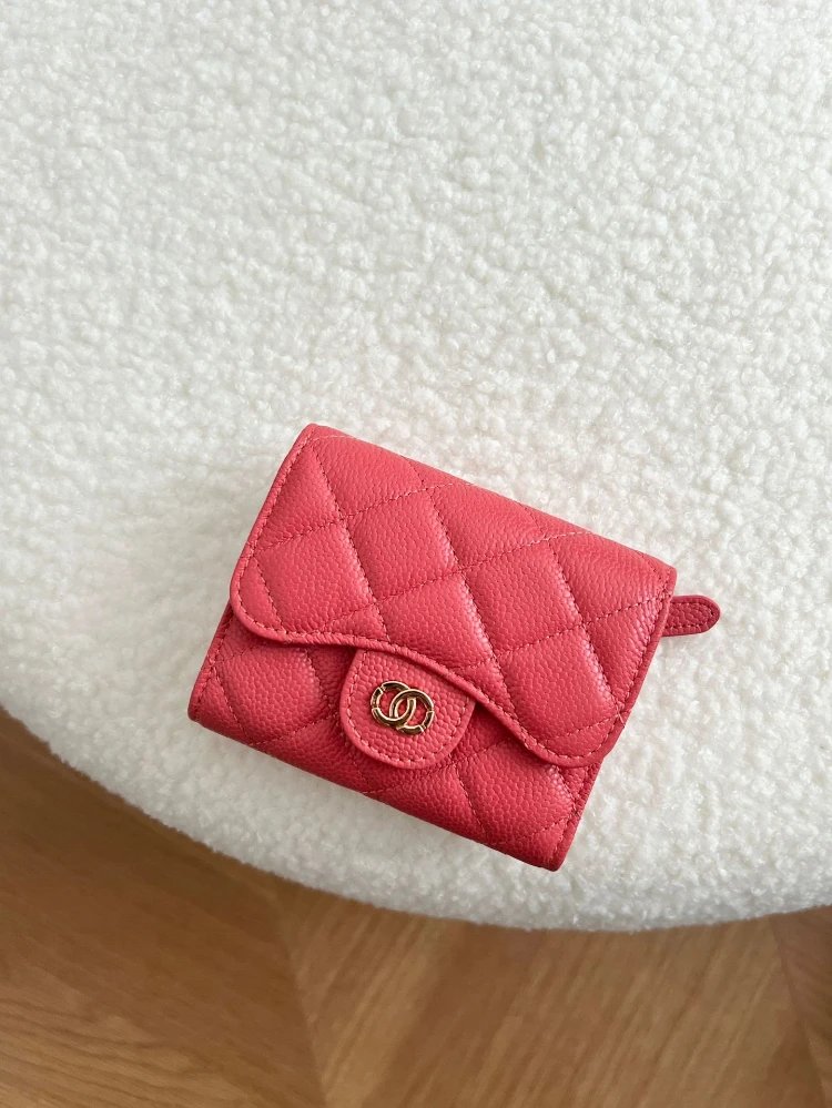 Unbranded Wallets & Card Holders Compact quilted flap coin wallet with zip pocket — Rose red