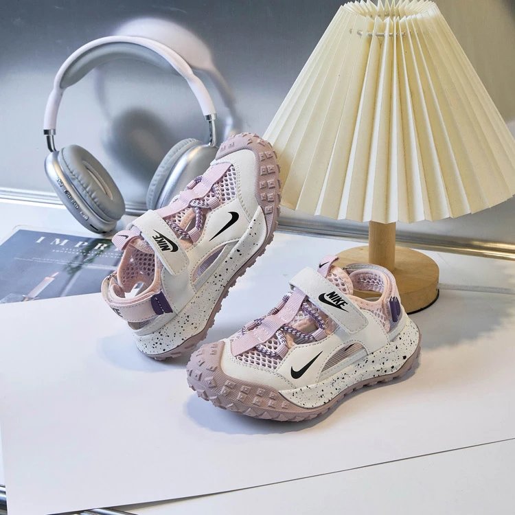 NK Children's tire bottom velcro sandals 6