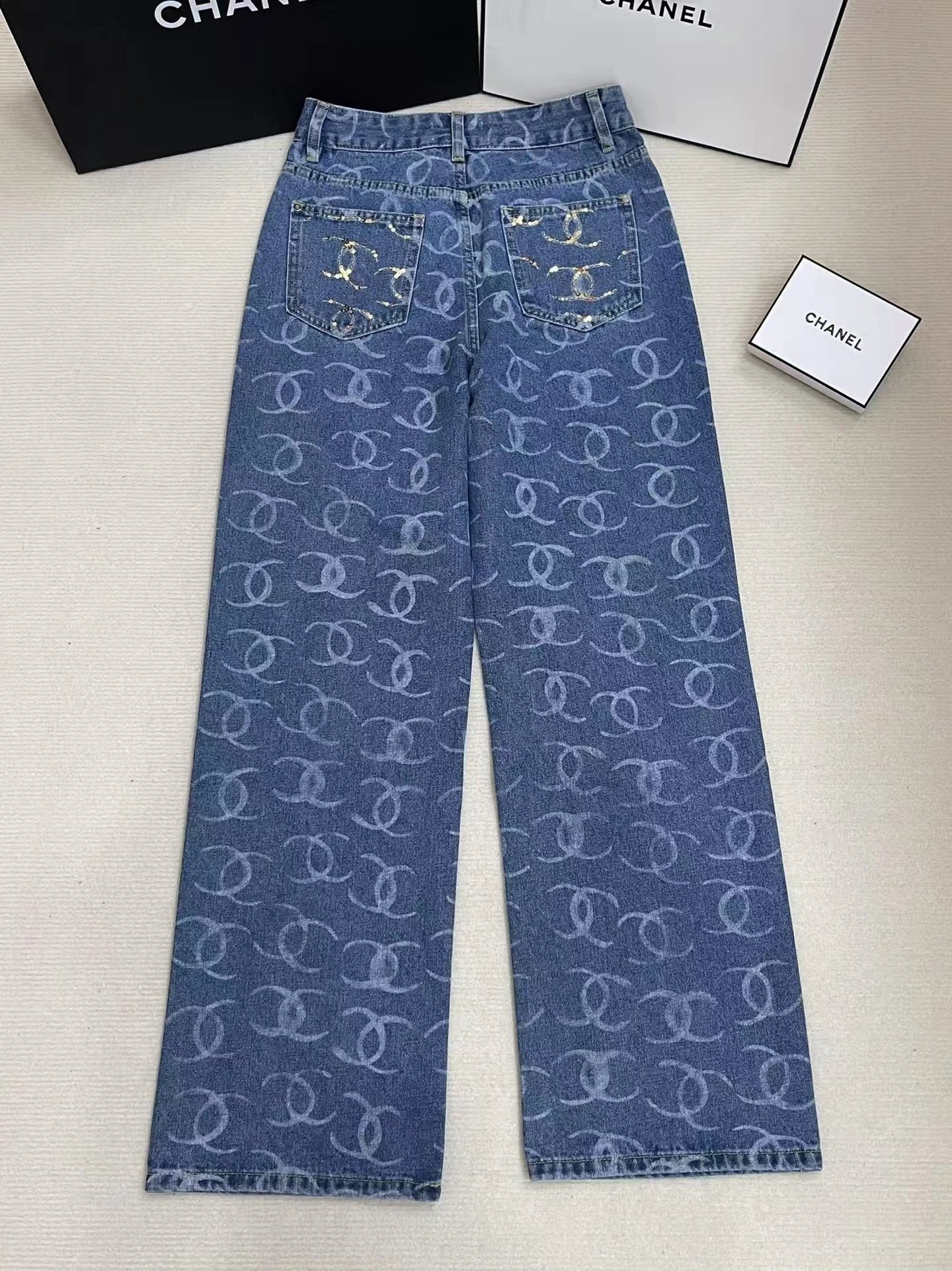 Chanel Jeans Interlocking CC Monogram Wide-Leg image 8
