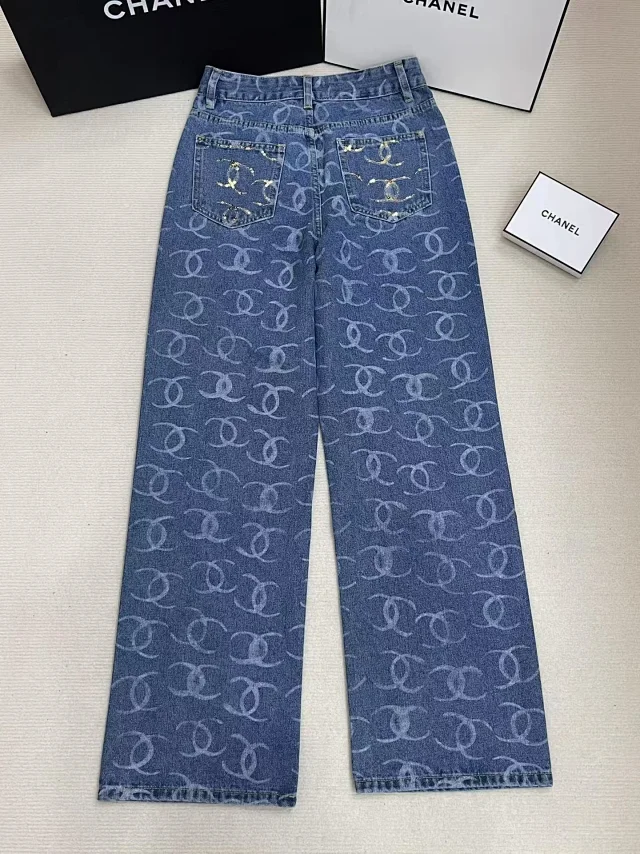 Chanel Jeans Interlocking CC Monogram Wide-Leg product detail image 8