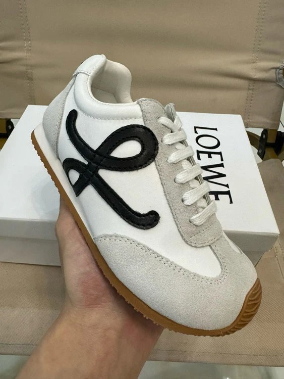 LOEWE Sneakers Flow Runner lace-up image 2