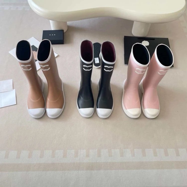 Chanel CC Logo Rain Boots