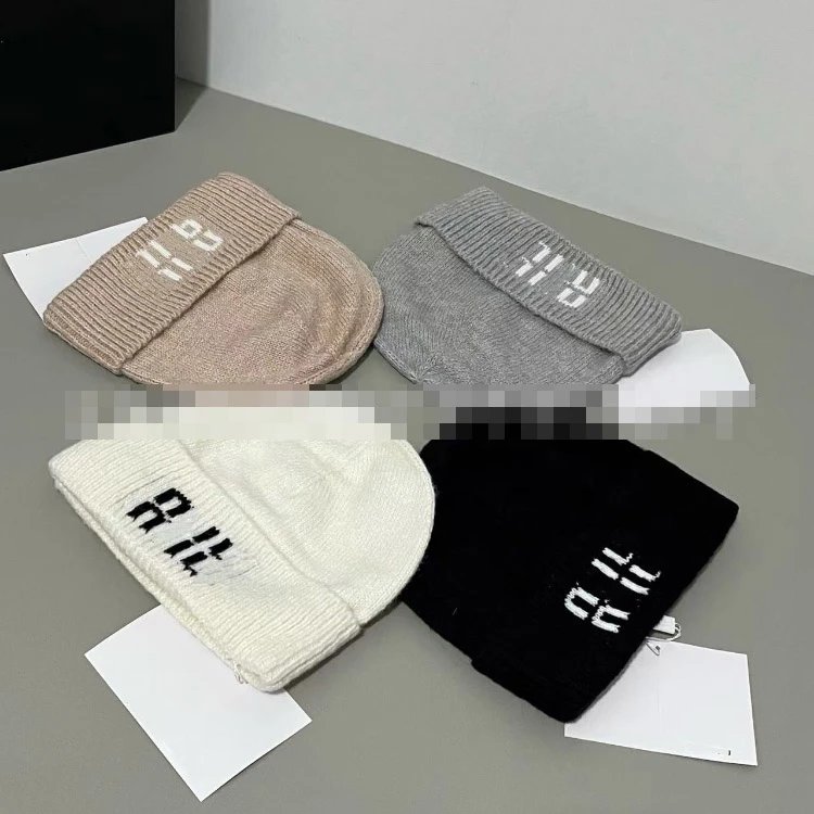 Miu Miu Logo Wool Knit Beanie Hat Collection - 007372