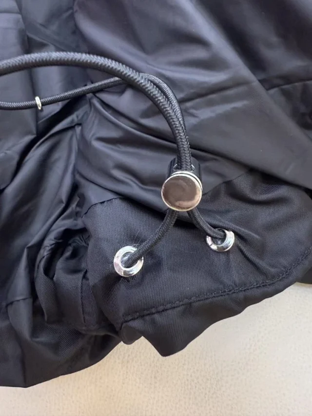 Prada Down Jackets Hooded quilted puffer jacket with elastic waist and drawstring hem product detail image 5