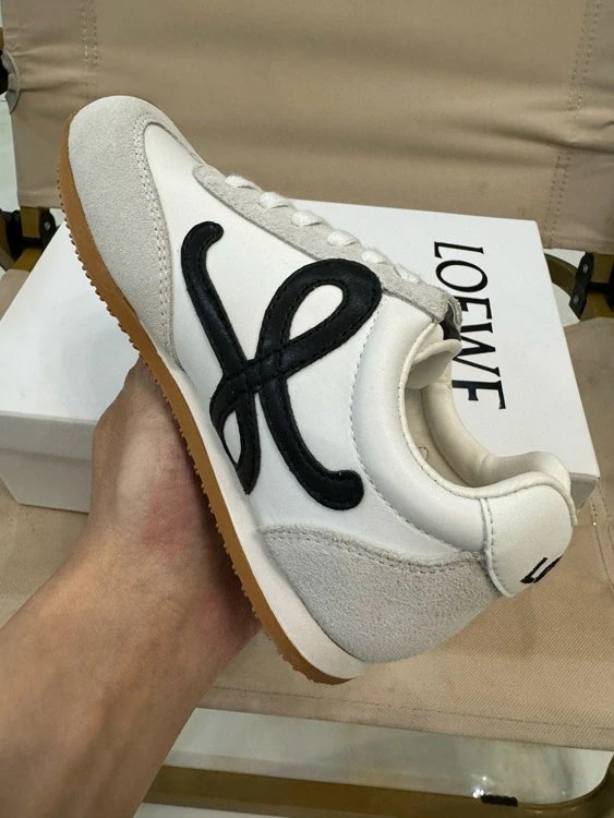 LOEWE Sneakers Flow Runner lace-up image 4
