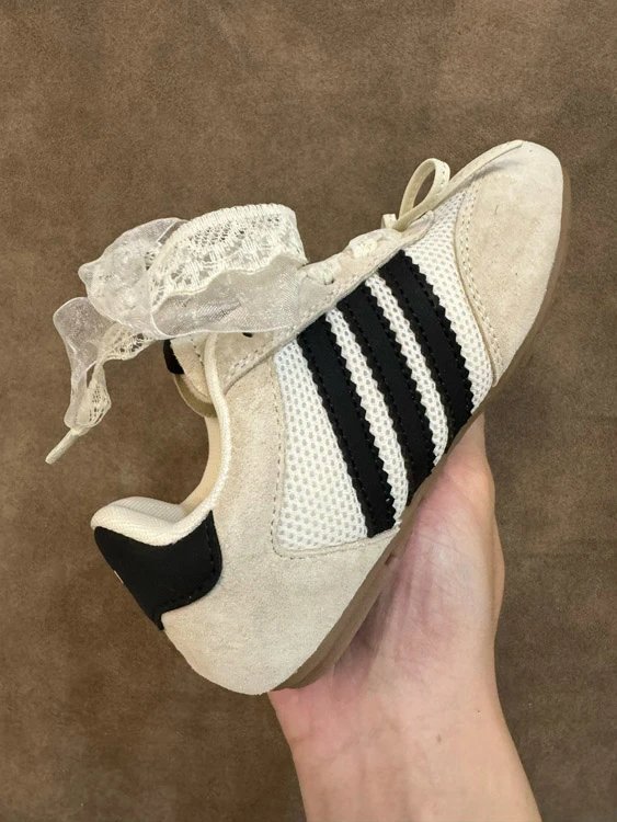 ADDS Clover Lace Bow Dancing Shoes 7
