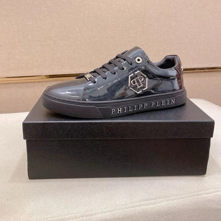 Philipp Plein Sneakers Low-top lace-up glossy with PP hexagon emblem — 1