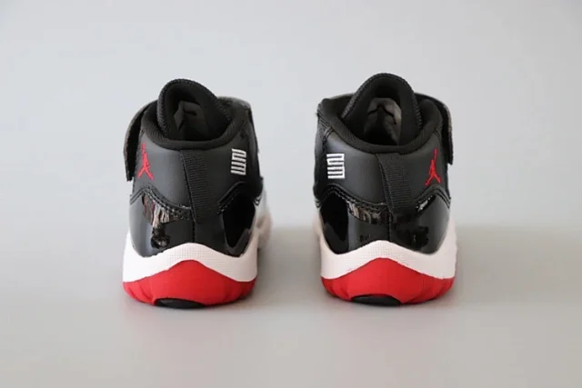 Jordan Sneakers Lace-Up Basketball product detail image 4