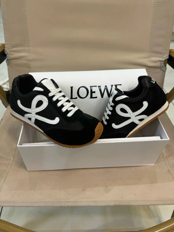 LOEWE Sneakers Flow Runner lace-up image 10