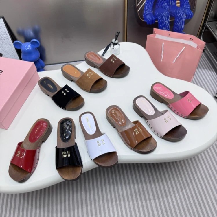 Miu Miu Metal Logo Suede & Patent Leather Wooden Heel Slide Sandals-5707