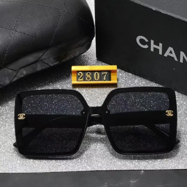 Chanel Square Frame Gradient Purple Sunglasses - 4
