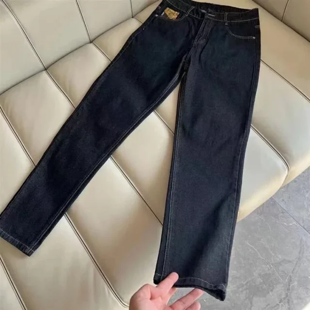 EVISU Jeans Embroidered Straight-Leg Denim product detail image 4