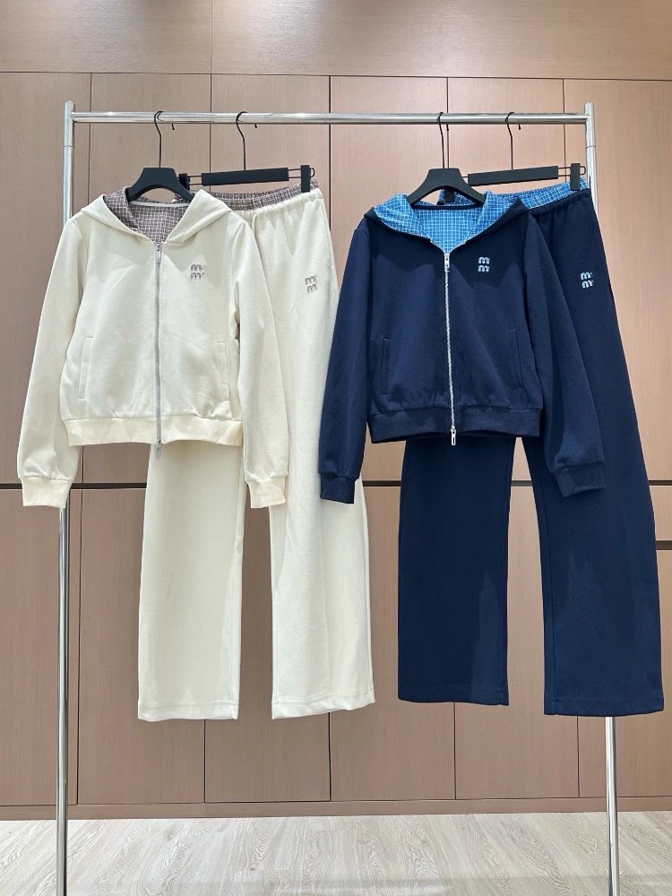 Miu Miu Reversible Hoodie & Jogger Set - 004401