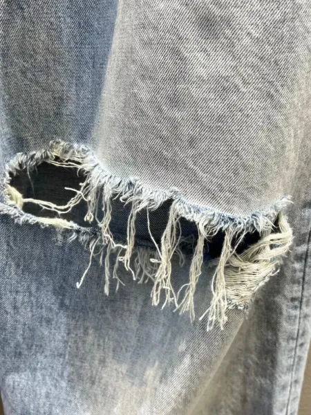 Design Distressed Wide-Leg Ripped Jeans Black - 7
