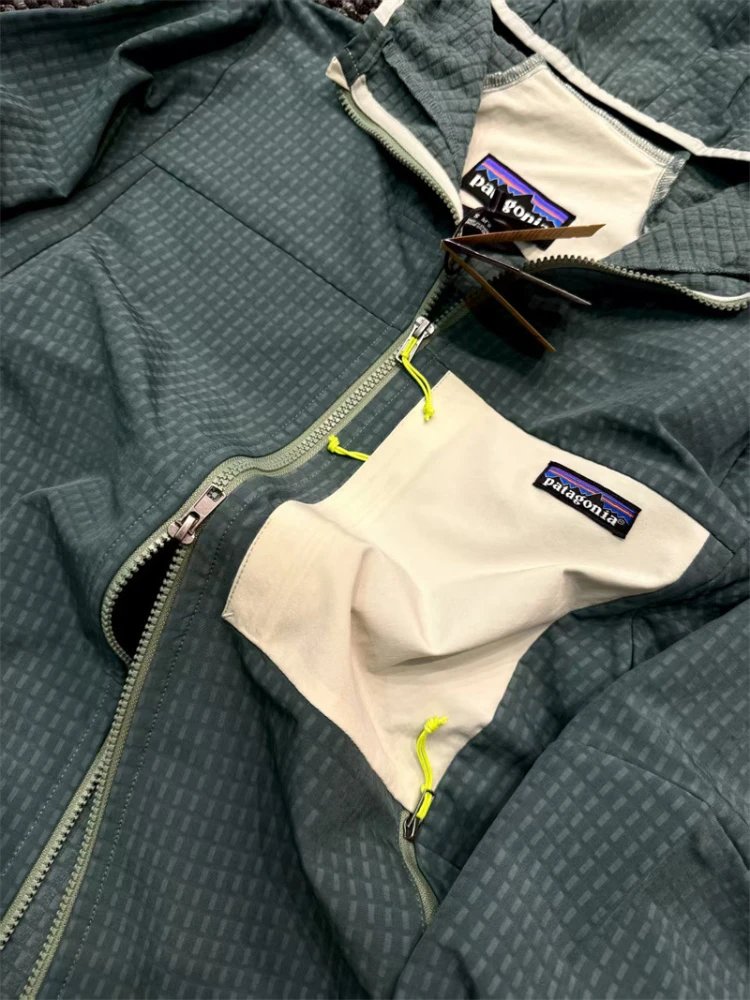 Patagonia Jackets R2 TechFace Hooded Jacket image 5