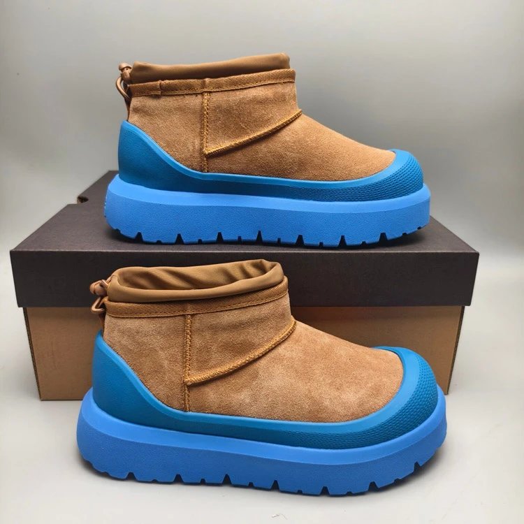 UGG Boots Suede ankle snow with platform lug soles — 4196 blue