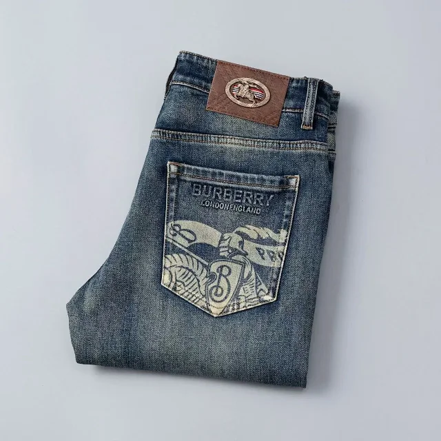 Burberry Jeans B7661 straight-leg graphic-pocket product detail image 3