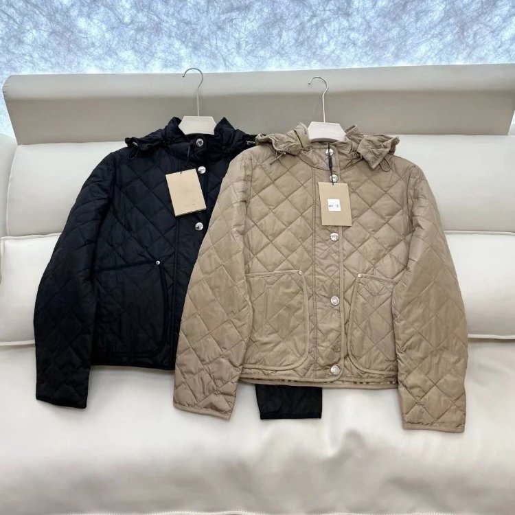 Short Diamond Quilted Detachable Hood Jacket
