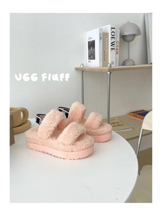 UGG Fliuff Pink Sand