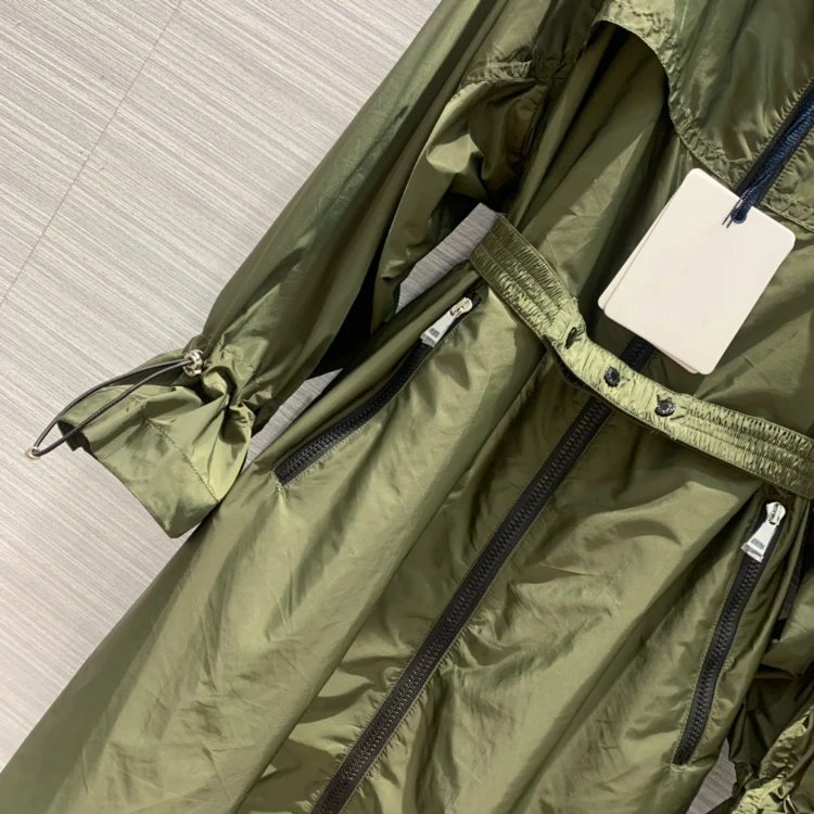Unbranded Coats Hooded long zip-up coat with drawstring waist and cuffs image 5