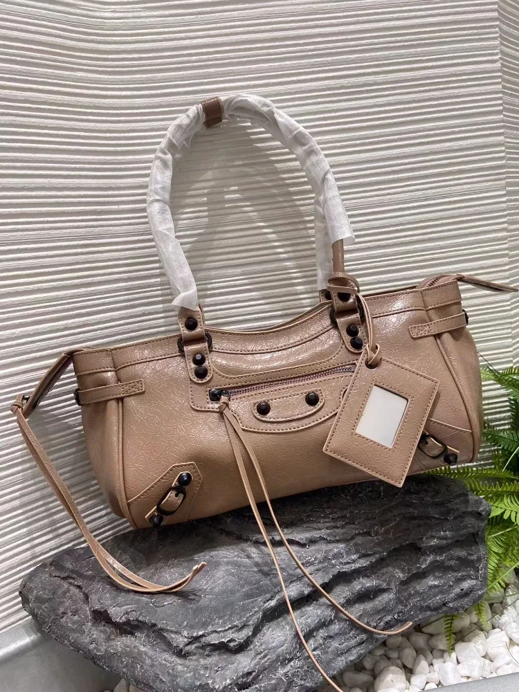 Balenciaga City Beig