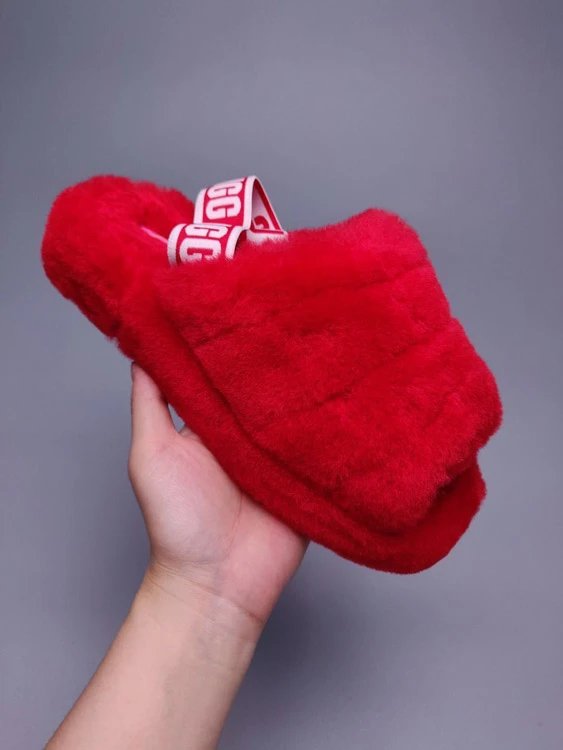UGG Slippers Fluff Yeah Slide — 5119 bright red