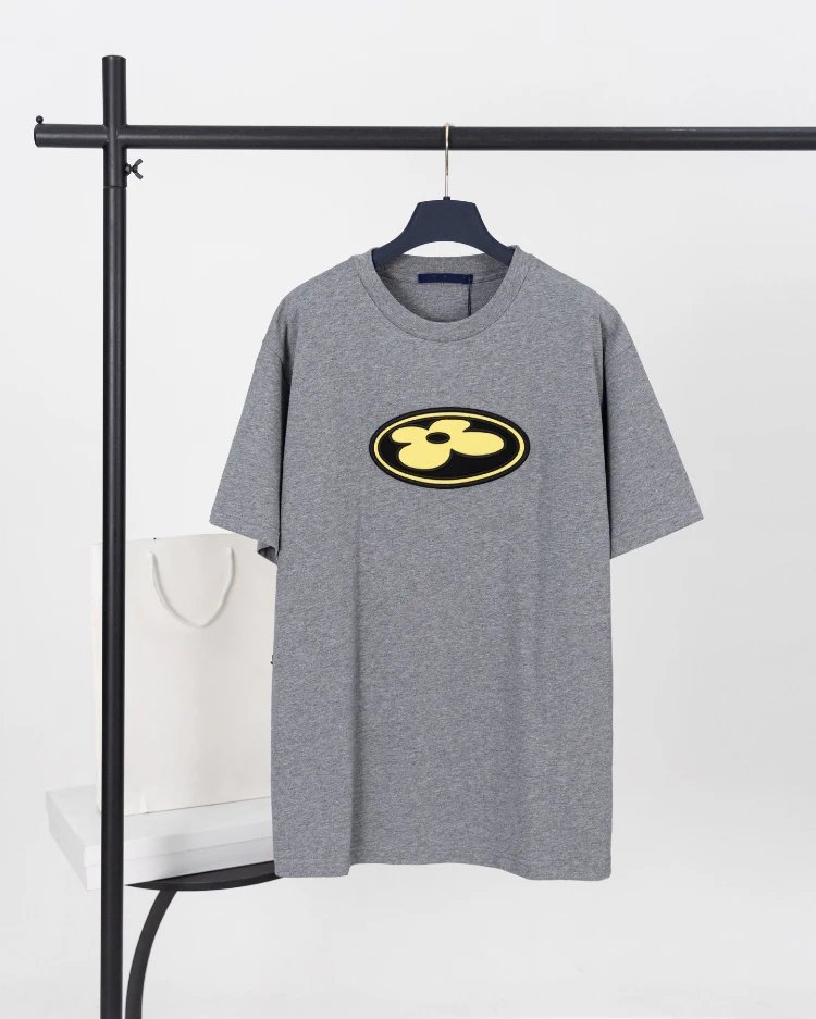 SKU-03-Lvjia (Collaboration Short-Sleeve Gray)