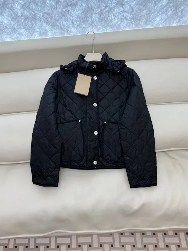 Burberry Down Jackets Hooded diamond-quilted jacket with snap pockets product detail image 2