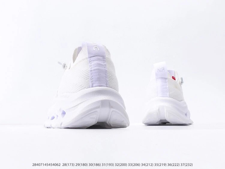 On Sneakers Children's mesh lace-up with cutout sole image 7