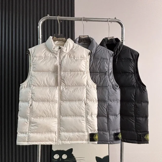 Unbranded Vests Reversible stand-collar quilted down vest product detail image 1