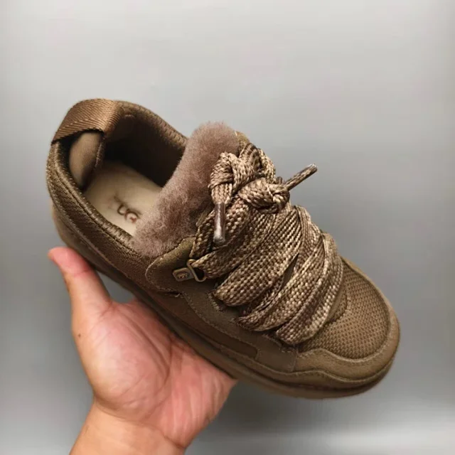 UGG Casual Shoes Suede Low-Top Lace-Up with Fur Lining product detail image 3