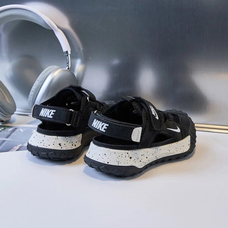 NK Children's tire bottom velcro sandals 5