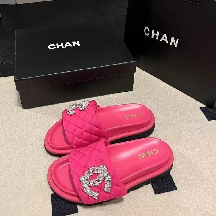 Chanel Sandals Quilted rhinestone double-C slide — SKU-06-Rose Red