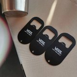Vans 'Off The Wall' Bottle Opener Keychain