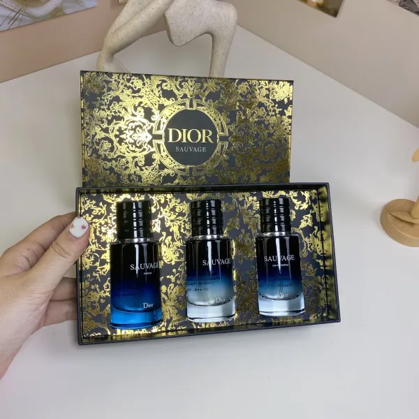 Dior Sauvage Eau de Parfum Gift Set 3x30ml Blue Perfume - 2