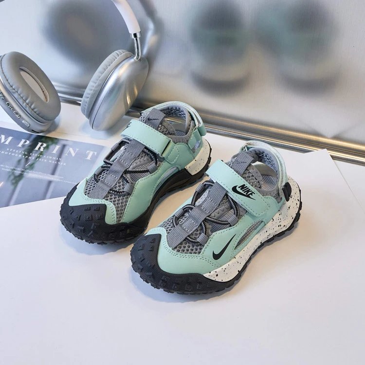 NK Children's tire bottom velcro sandals 7