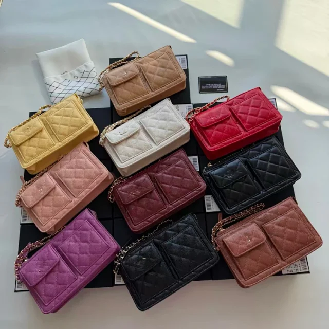 Chanel Crossbody Bags Quilted chain phone wallet bag product detail image 1