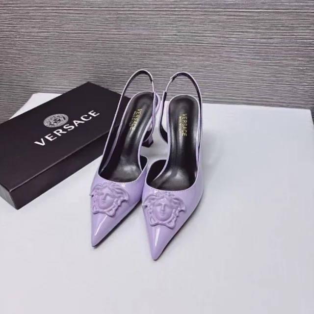 Versace High Heels Pointed-Toe Medusa Slingback Pumps product detail image 6