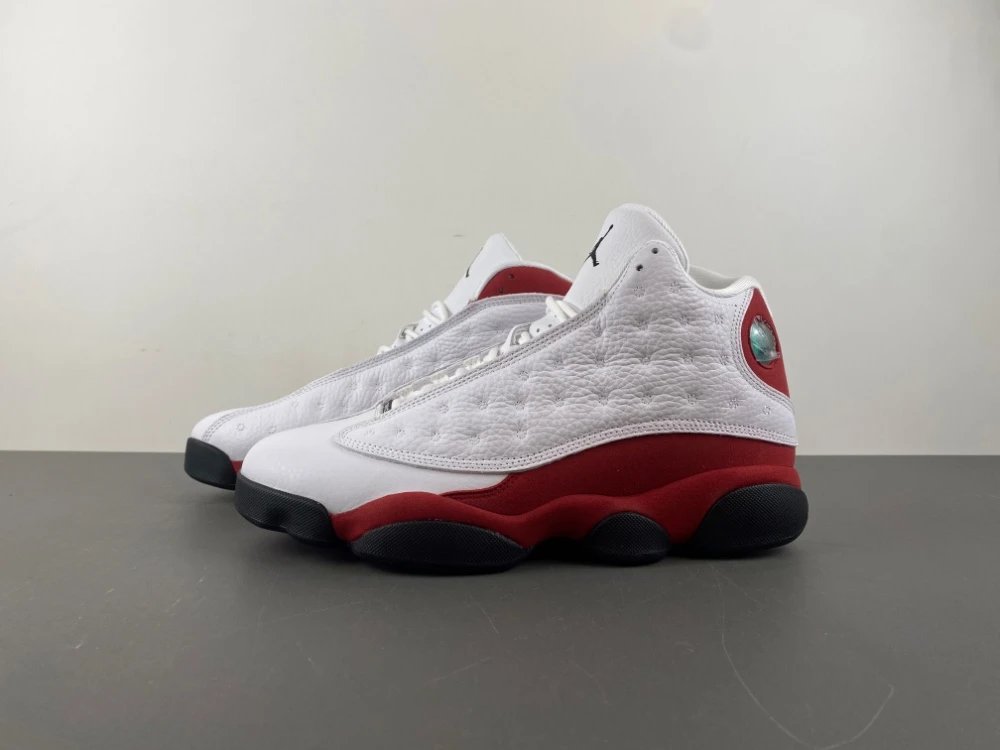 Air Jordan 13 White 