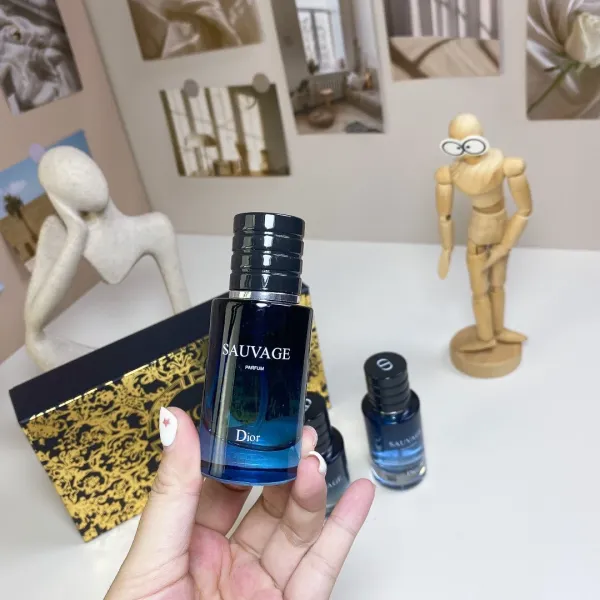 Dior Sauvage Eau de Parfum Gift Set 3x30ml Blue Perfume - 5