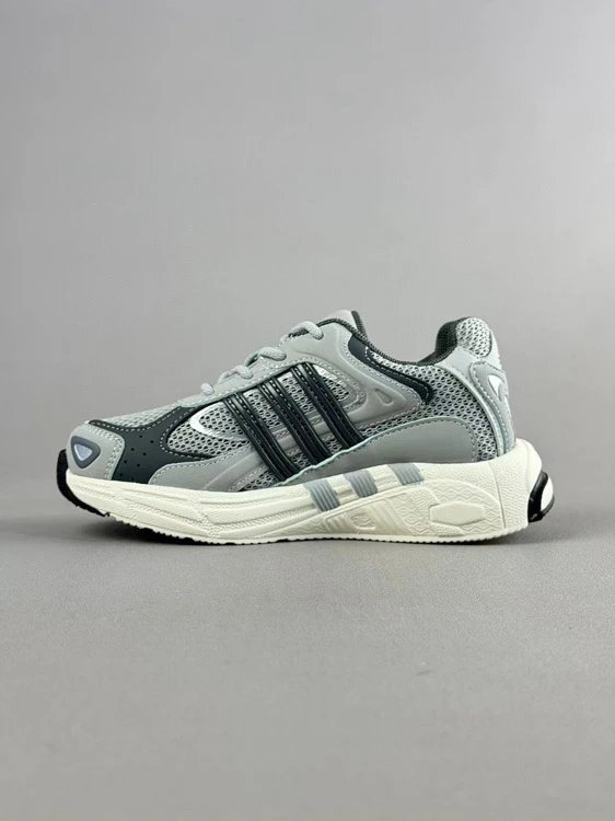Adidas Sneakers 4155, low-top chunky three-stripe image 7