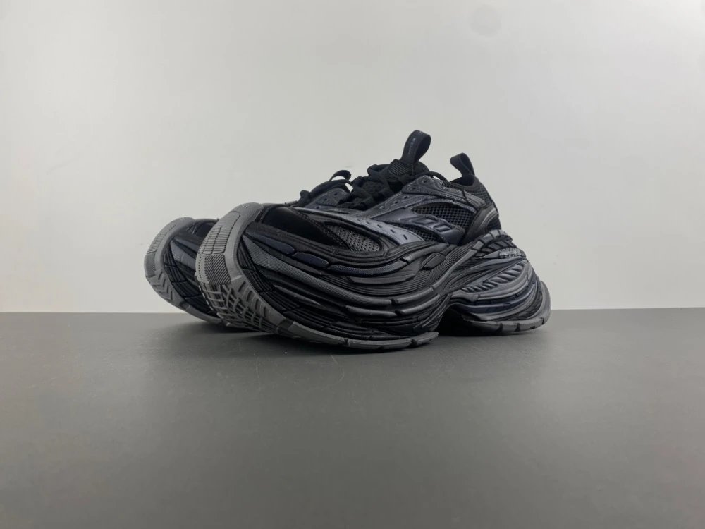 Balenciaga Sneakers Chunky Lace-Up — Black Grey