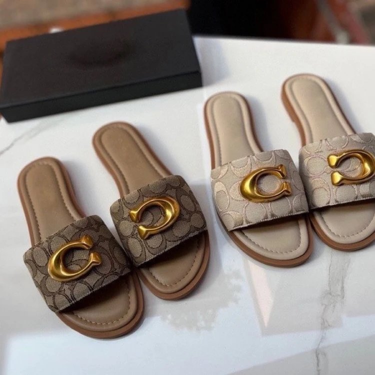 Coach Signature Slide Sandals - 007889