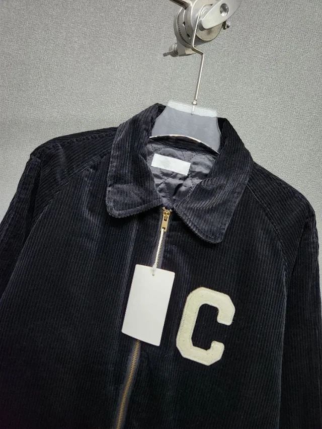 Unbranded Jackets Corduroy zip-up jacket with quilted lining and letter C patch product detail image 6