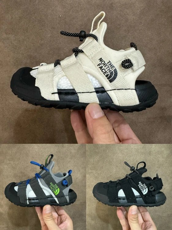 The North Face Crosstrail Sandals