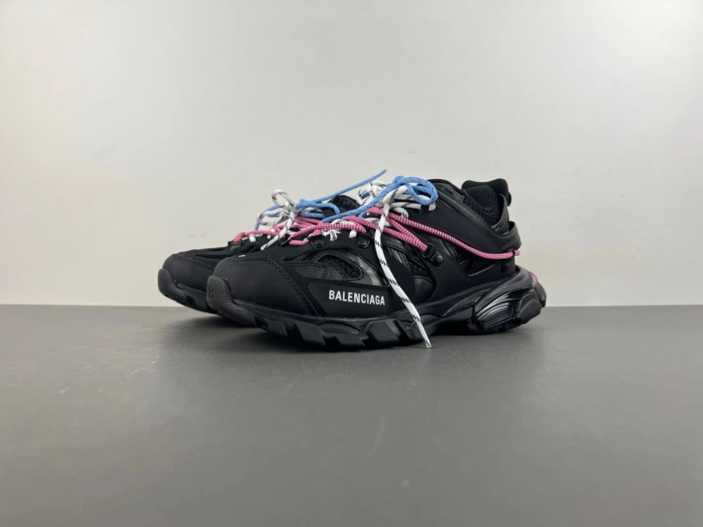 Balenciaga Sneakers Chunky Lace-Up — Black ribbon color